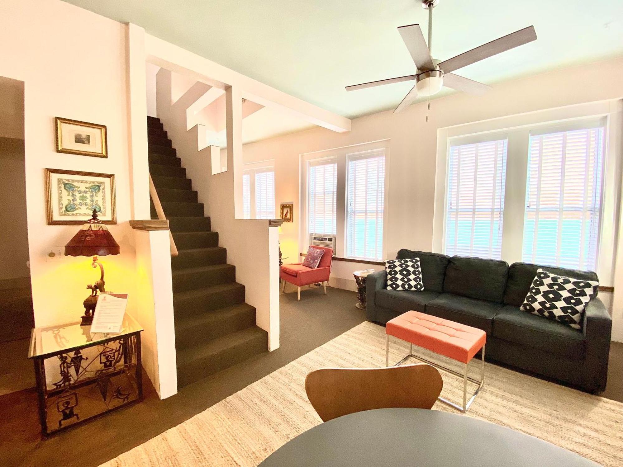 Bisbee Brownstone Suites الغرفة الصورة